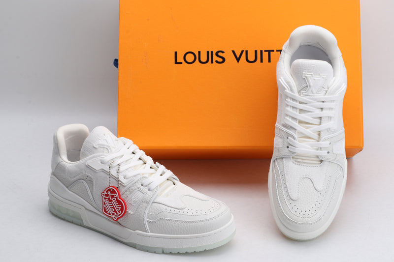 LV Trainer All White